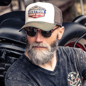 Caps / Discover now!