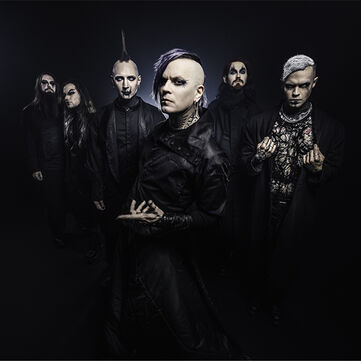 Merch fitting with Chris Harms!