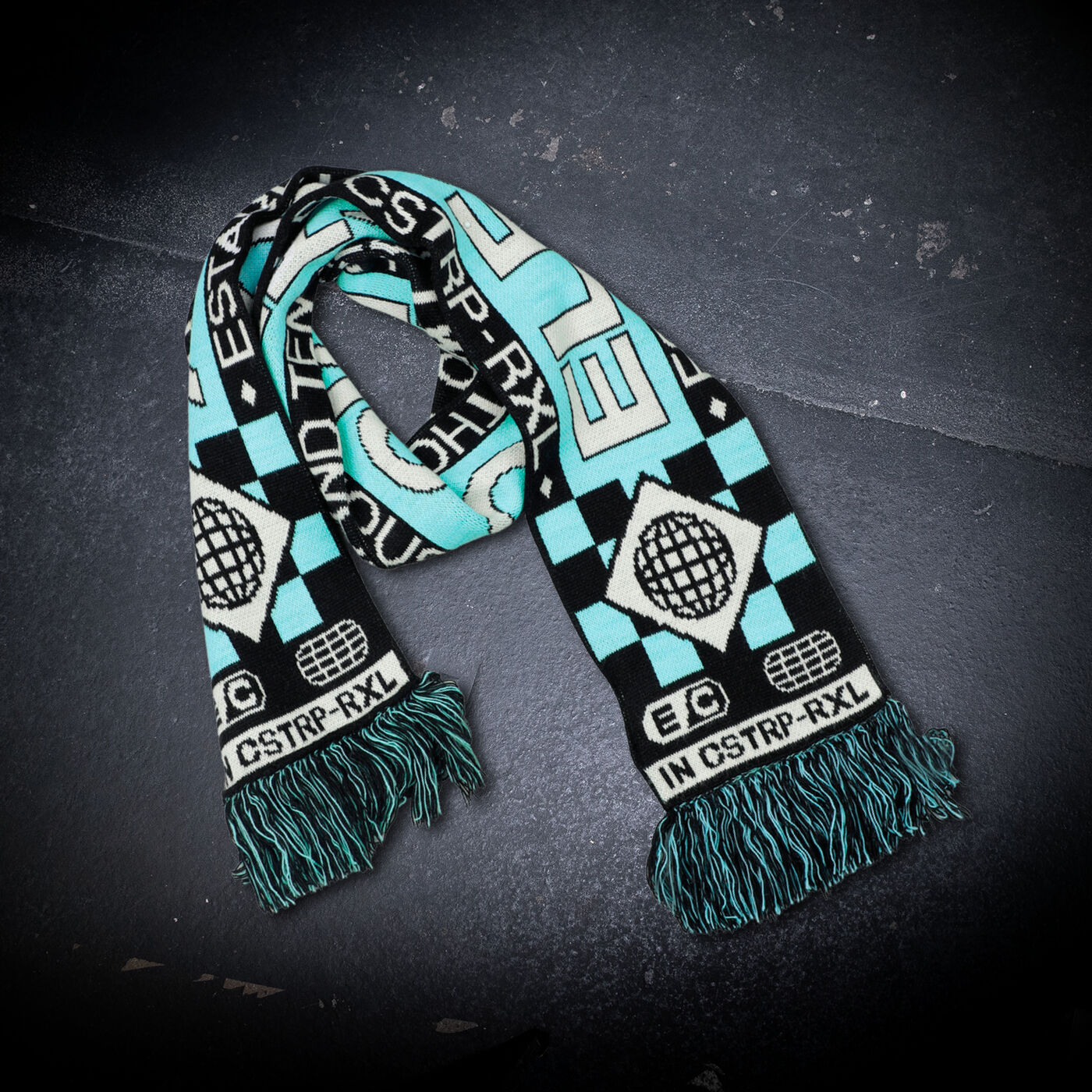 soccer scarf / Discover now!