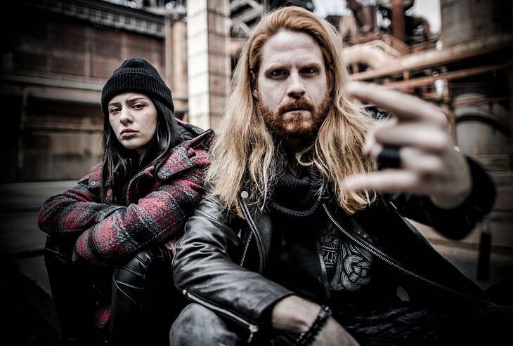 Find your new favourite outfits and enjoy 17% OFF!