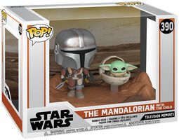 The Mandalorian - The Mandalorian with The Child (Movie Moments) Vinyl Figure 390, Star Wars, Funko Movie Moments