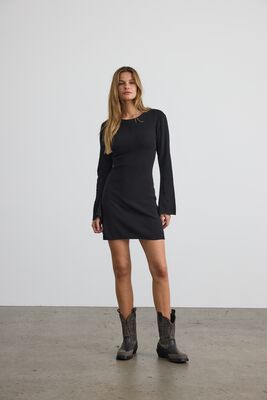 Noisy May Dress | Buy now online | EMP Noisy May Dress | Buy now online | EMP